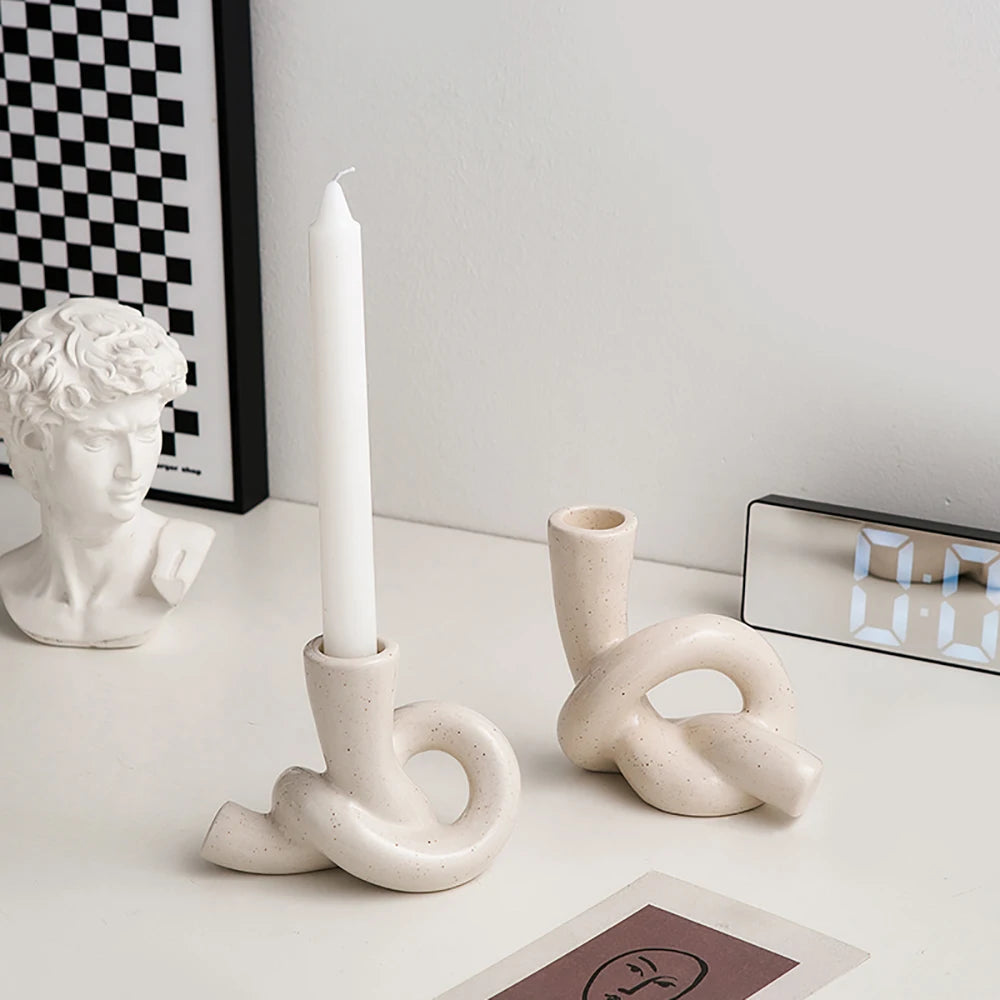 Knot Shape Modern Ceramic Candle Holder