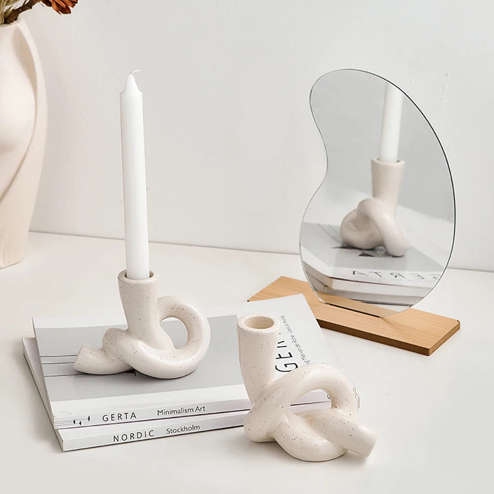 Knot Shape Modern Ceramic Candle Holder