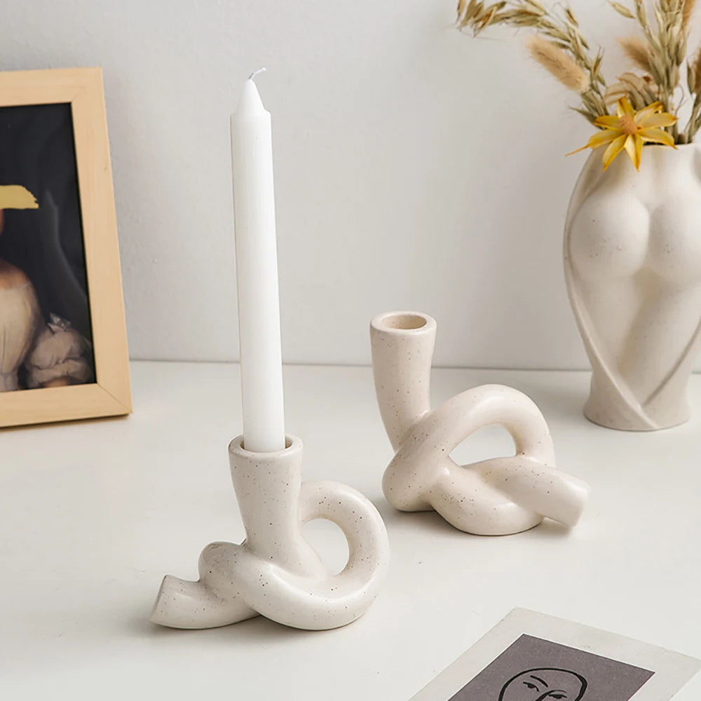 Knot Shape Modern Ceramic Candle Holder